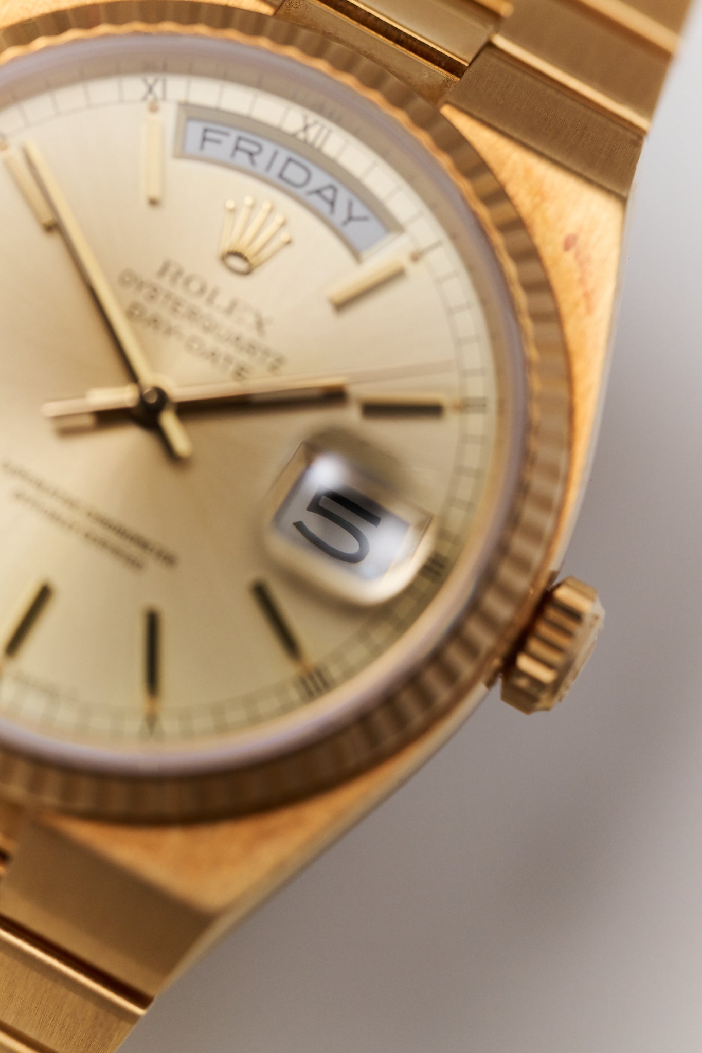 ROLEX OYSTERQUARTZ DAY-DATE 19018 'CHAMPAGNE DIAL' FULL SET