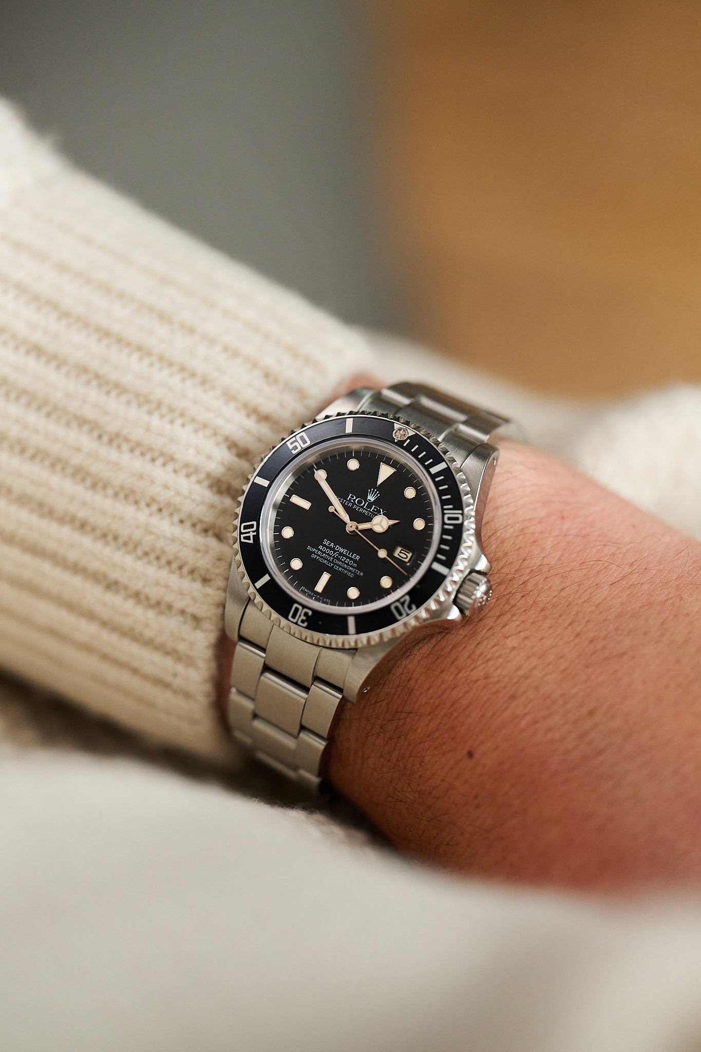 ROLEX SEA-DWELLER 16660 'TRIPLE SIX' GLOSS DIAL