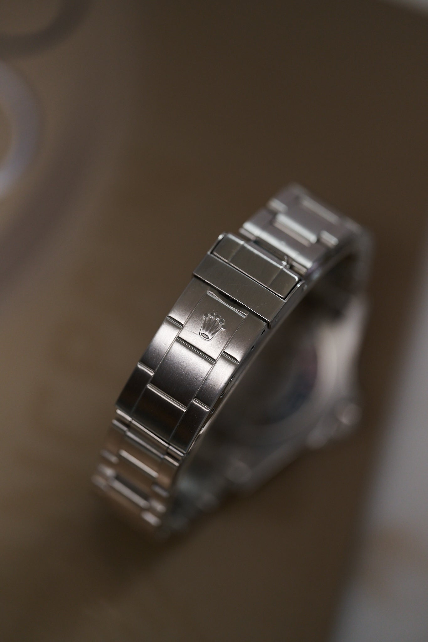 ROLEX SEA-DWELLER 16660 'TRIPLE SIX' GLOSS DIAL