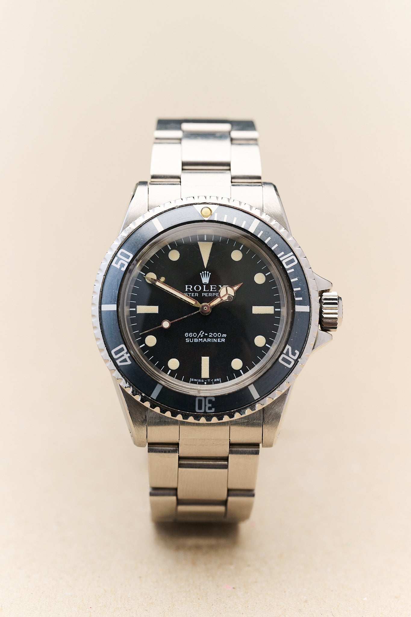 ROLEX SUBMARINER 5513 'FEET FIRST'