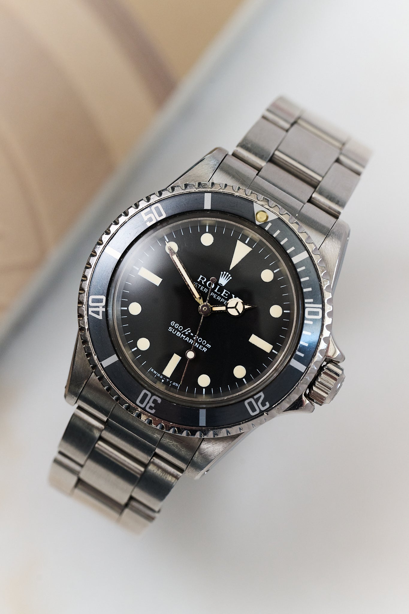 ROLEX SUBMARINER 5513 'FEET FIRST'