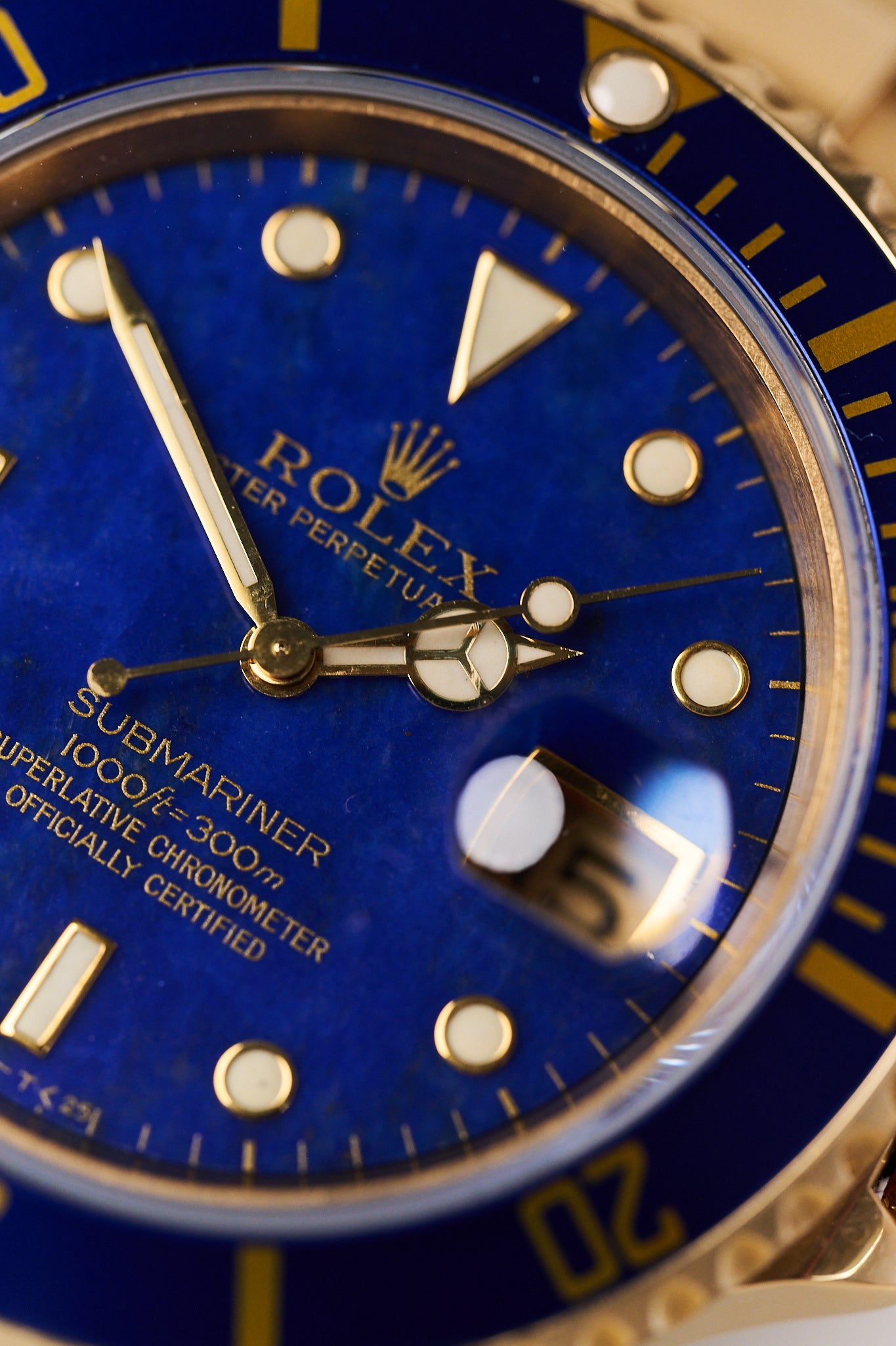 ROLEX SUBMARINER DATE 18K YELLOW GOLD 16618 ‘LAPIS LAZULI’