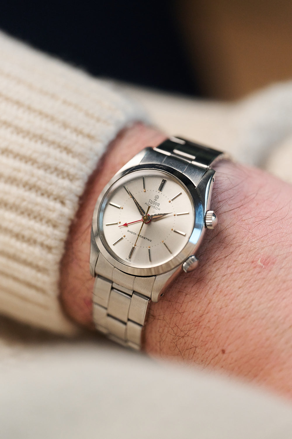 TUDOR ADVISOR 7926 'ALARM'