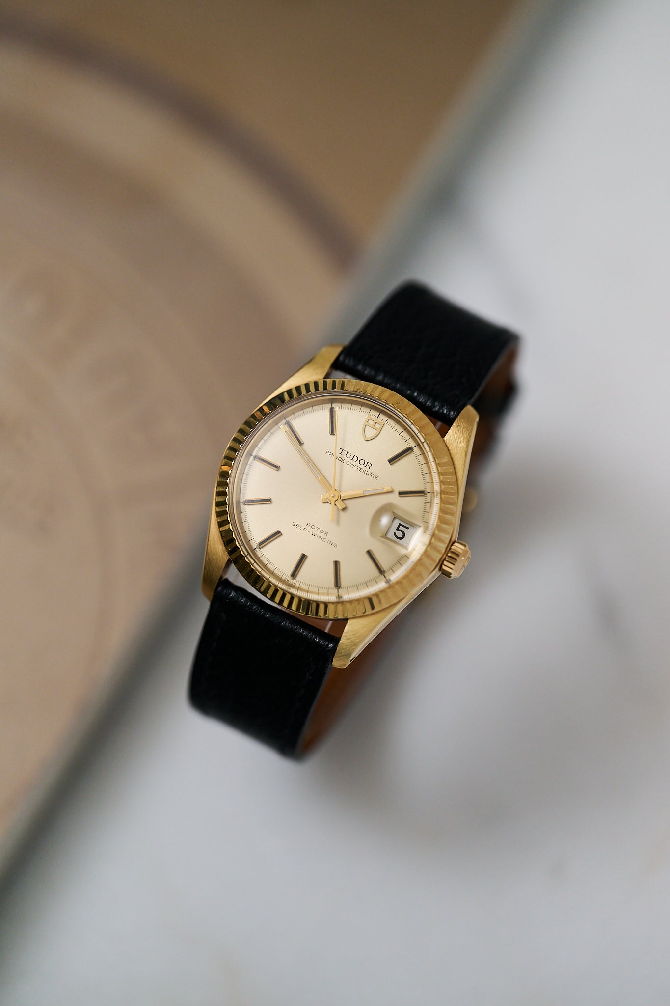 TUDOR PRINCE OYSTERDATE 9071/8 '18K YELLOW GOLD'