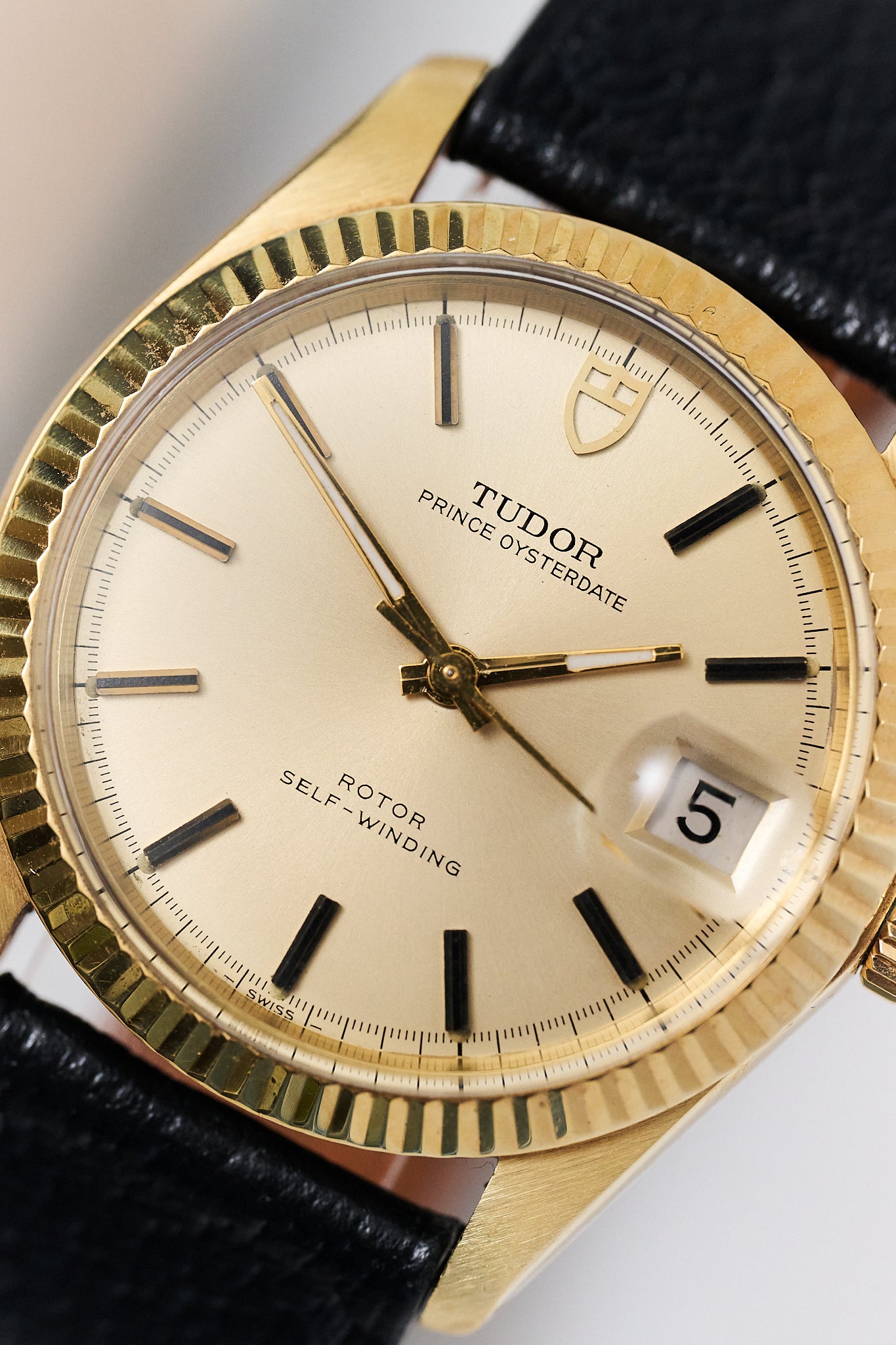 TUDOR PRINCE OYSTERDATE 9071/8 '18K YELLOW GOLD'