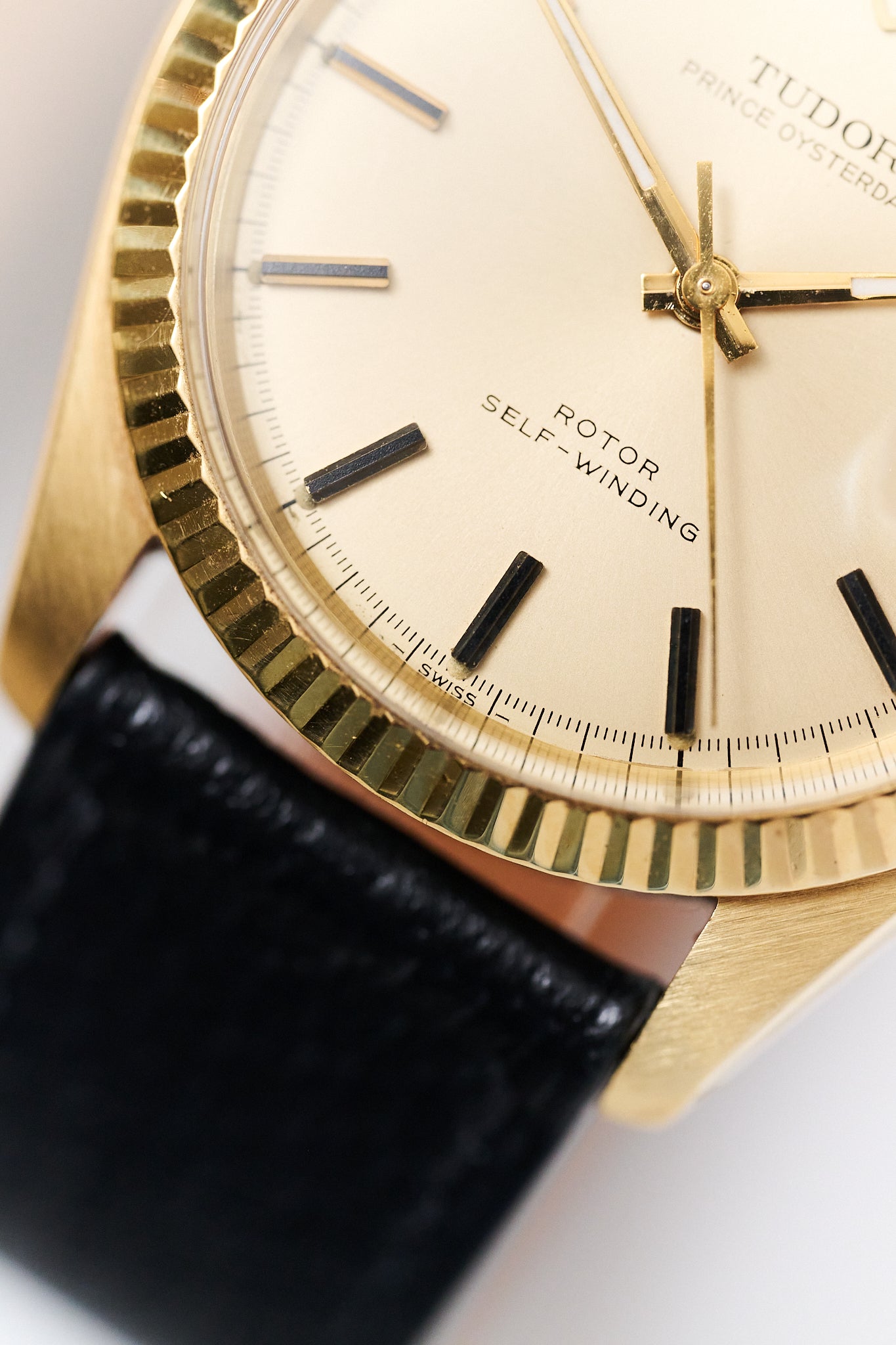 TUDOR PRINCE OYSTERDATE 9071/8 '18K YELLOW GOLD'