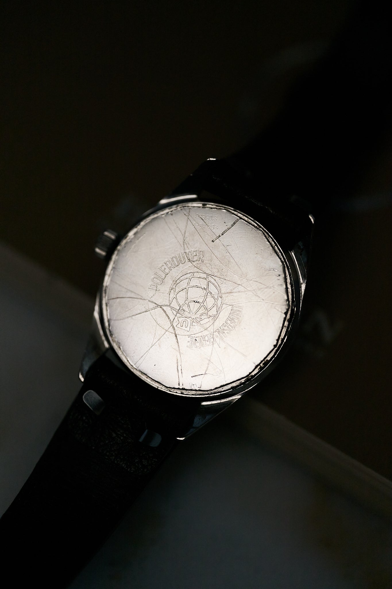 UNIVERSAL GENEVE POLEROUTER DATE 204610-2 'TROPICAL DIAL' MICROTOR