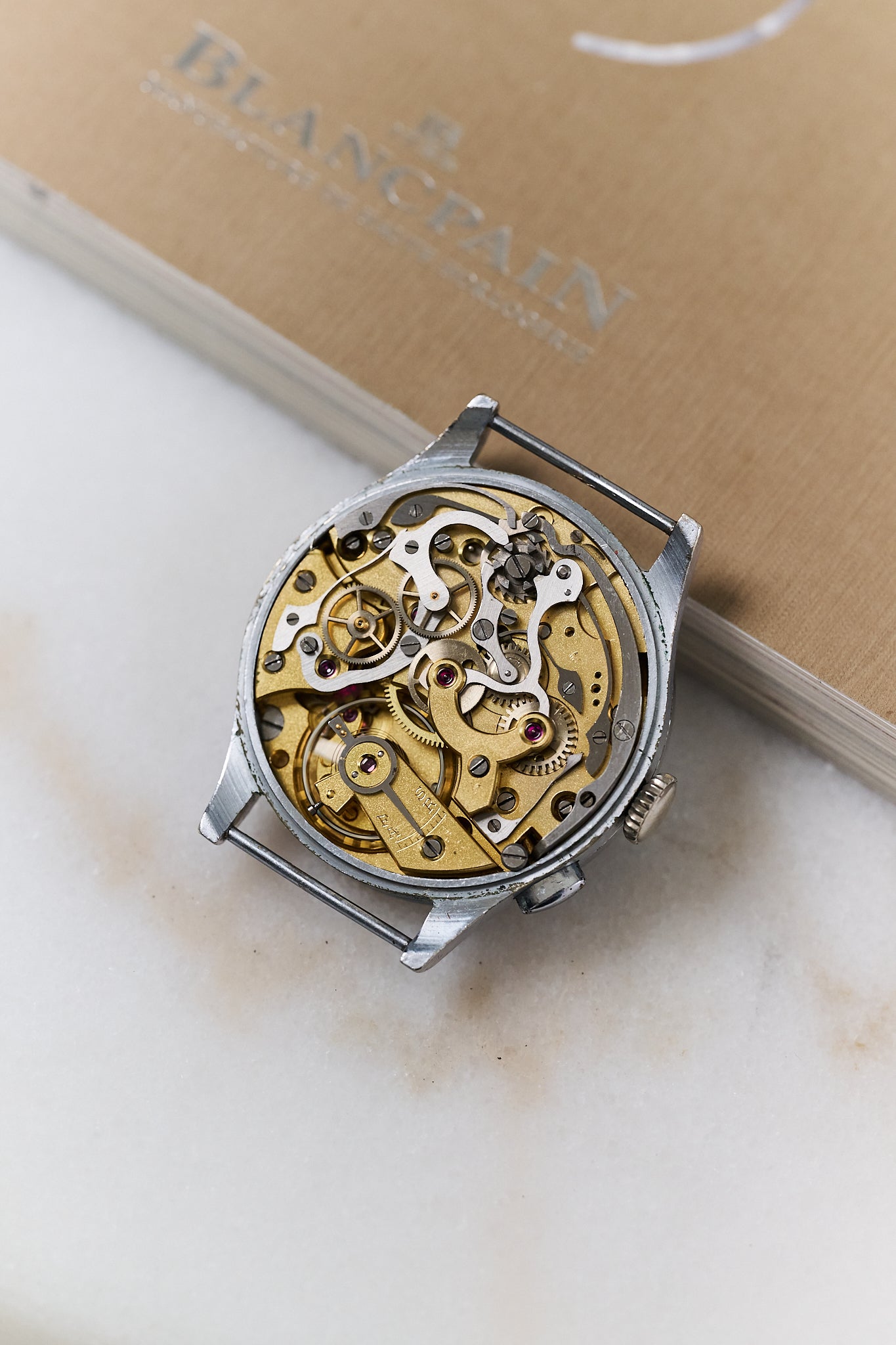 ZODIAC MONOPUSHER CHRONOGRAPH SECTOR DIAL 'FAB SUISSE'