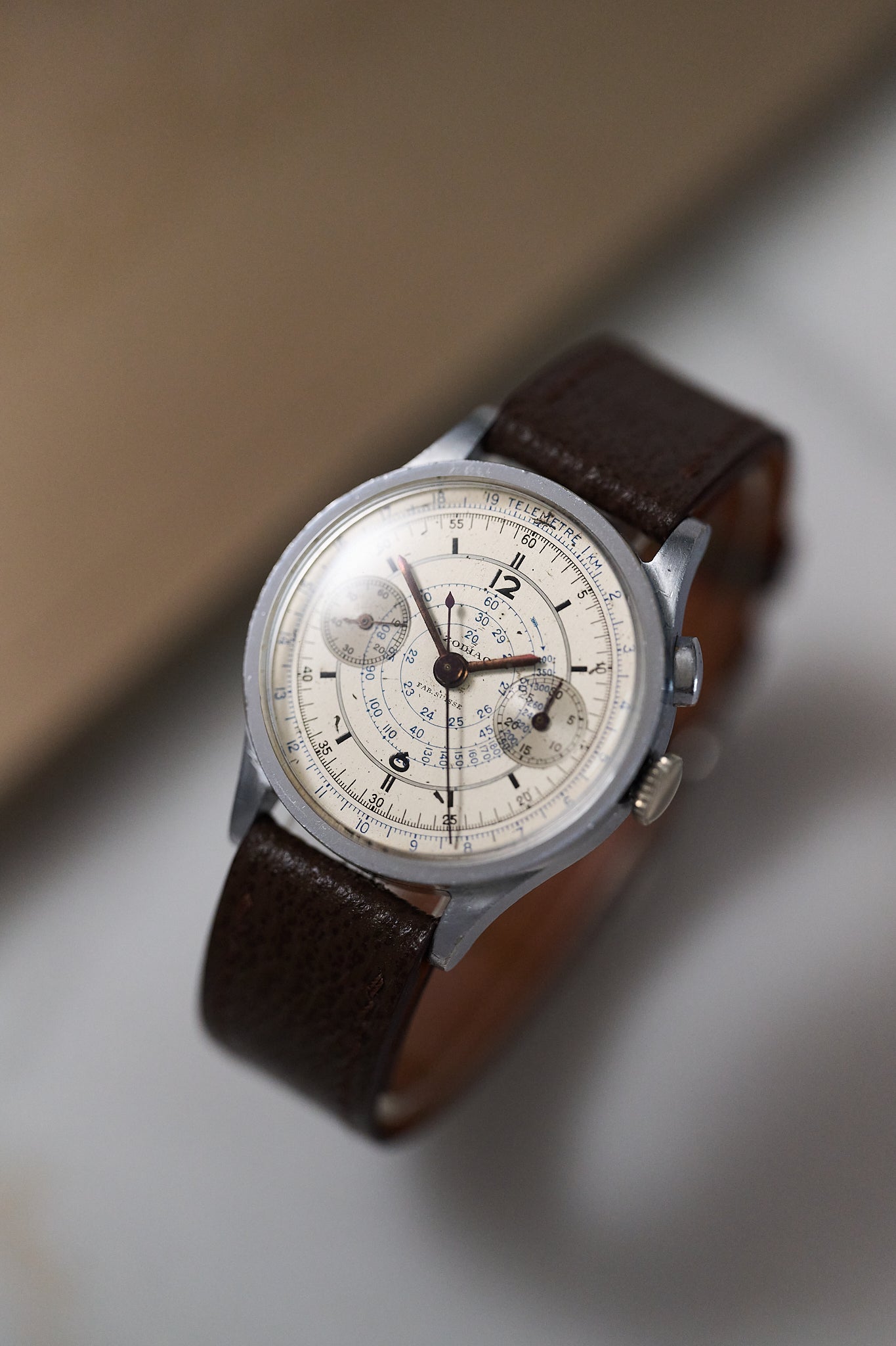 ZODIAC MONOPUSHER CHRONOGRAPH SECTOR DIAL 'FAB SUISSE'