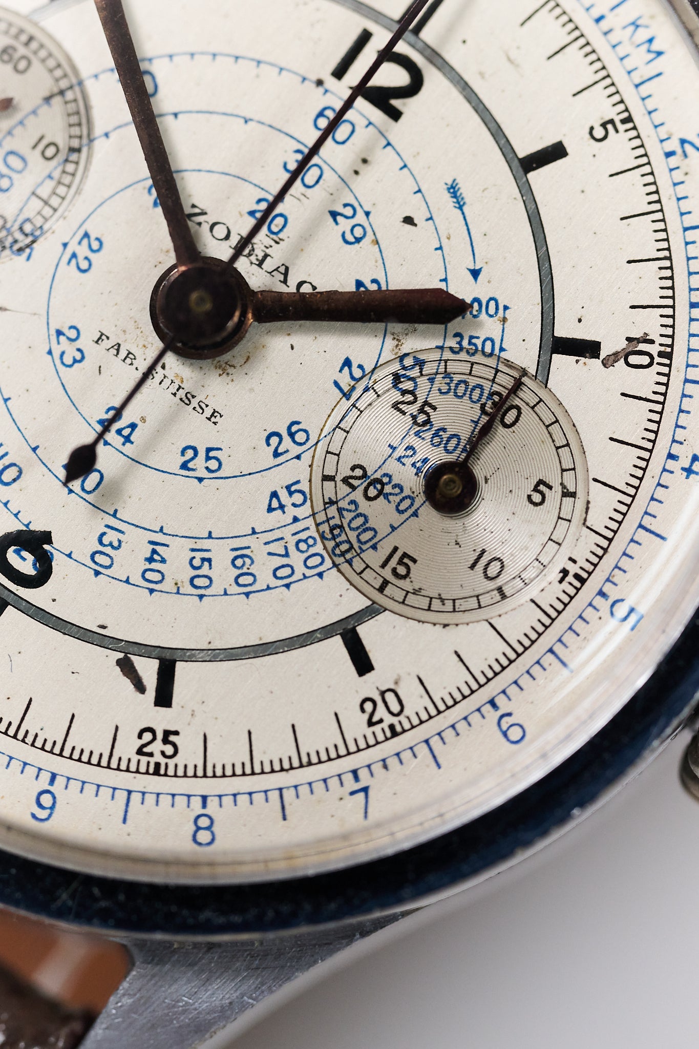 ZODIAC MONOPUSHER CHRONOGRAPH SECTOR DIAL 'FAB SUISSE'
